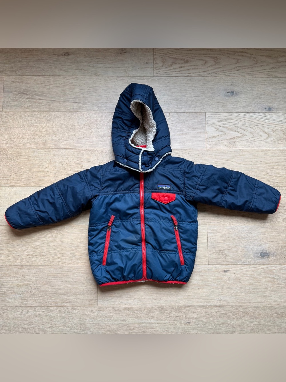 Patagonia Reversible Tribbles Hoody Jacket 4T Navy Red Sherpa Fleece